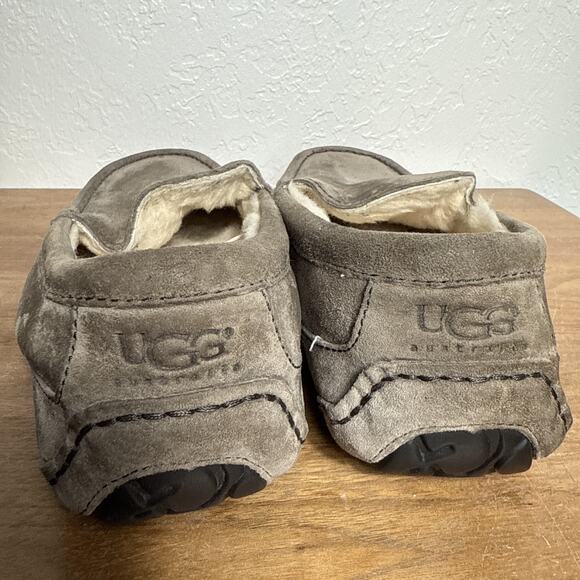 Ugg Men's Ascot Suede Slippers Size 9 EU 42 Gray Leather Shearling Lining GUC - Picture 6 of 14